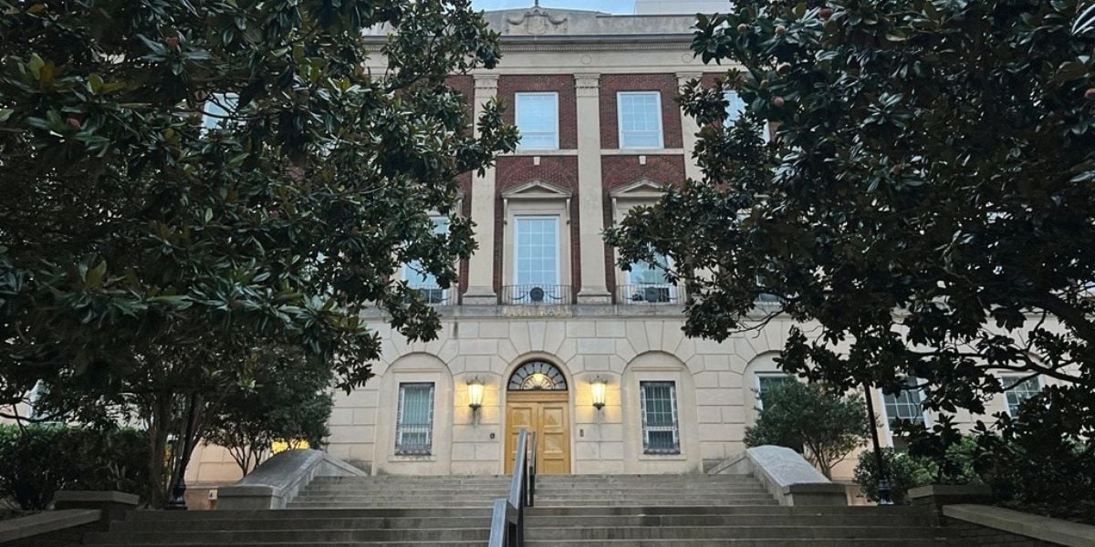 Exterior of city hall building.
