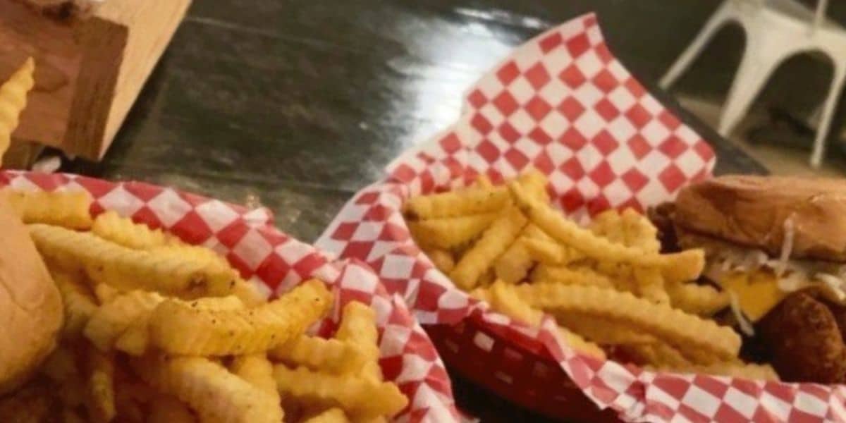 chicken sandwich and fries from timmys hot chicken 